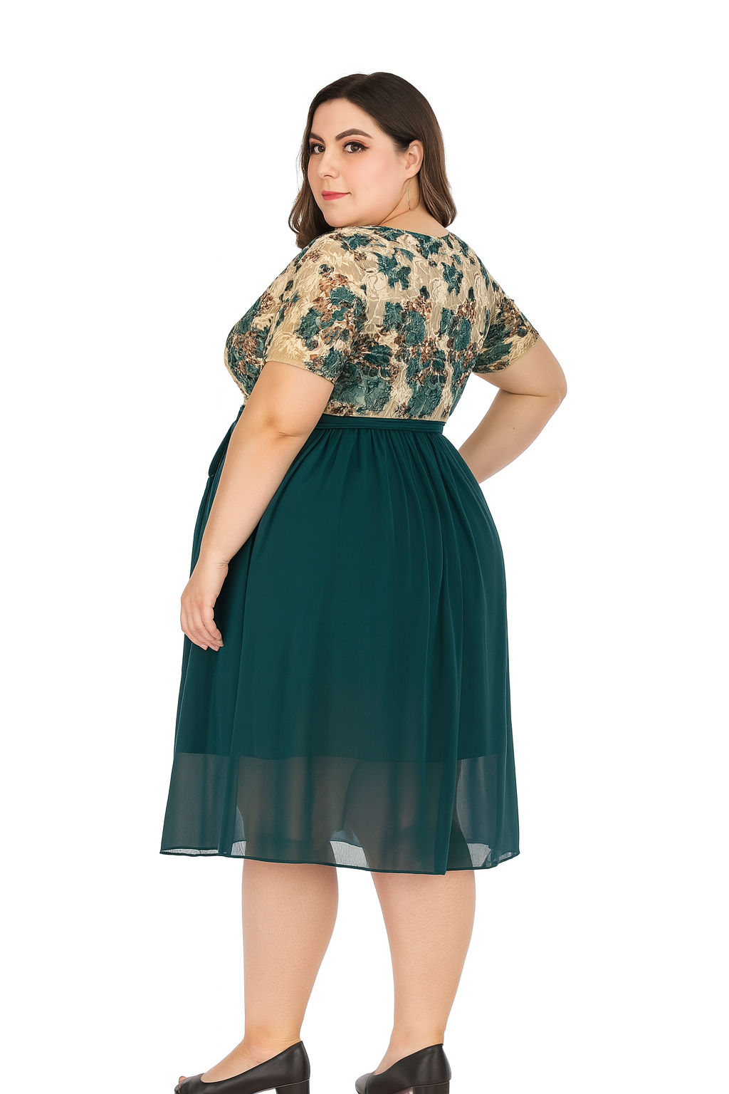 Robe de soirée grande taille à manches courtes – Col V, buste fleuri, jupe fluide